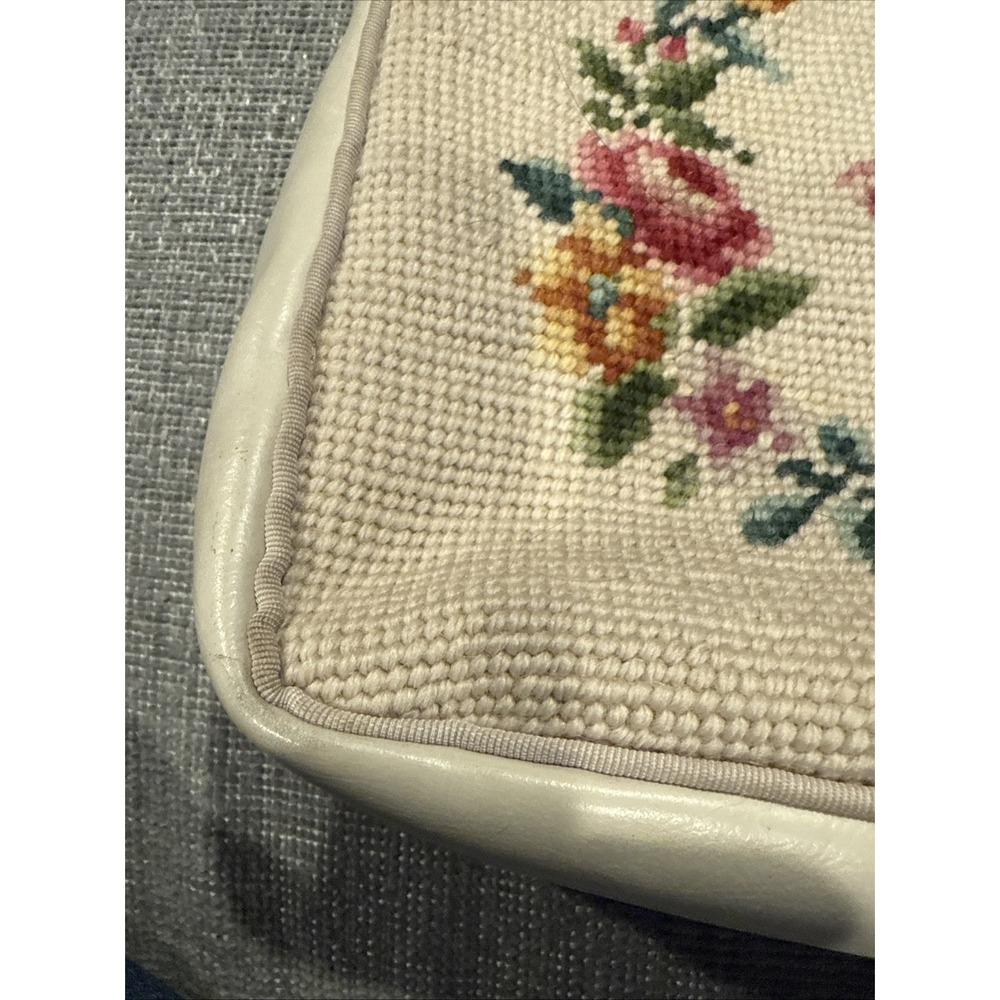 VTG  1930s Petit Point Needlepoint Tapestry Floral Purse Handbag Metal Strap GUC - Picture 14 of 16